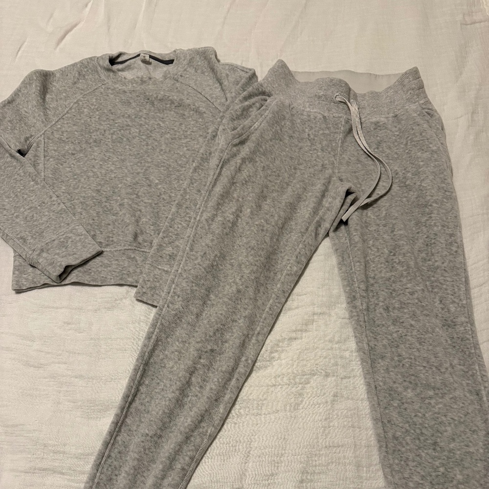 Lululemon Velour Set